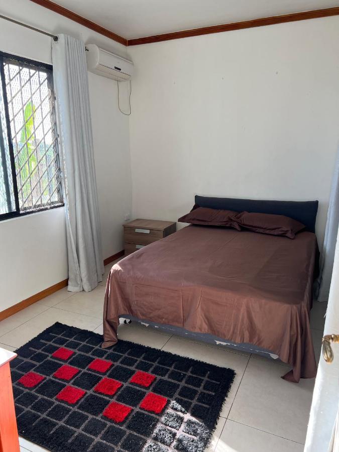 Pasifika Guesthouse ナンディ エクステリア 写真