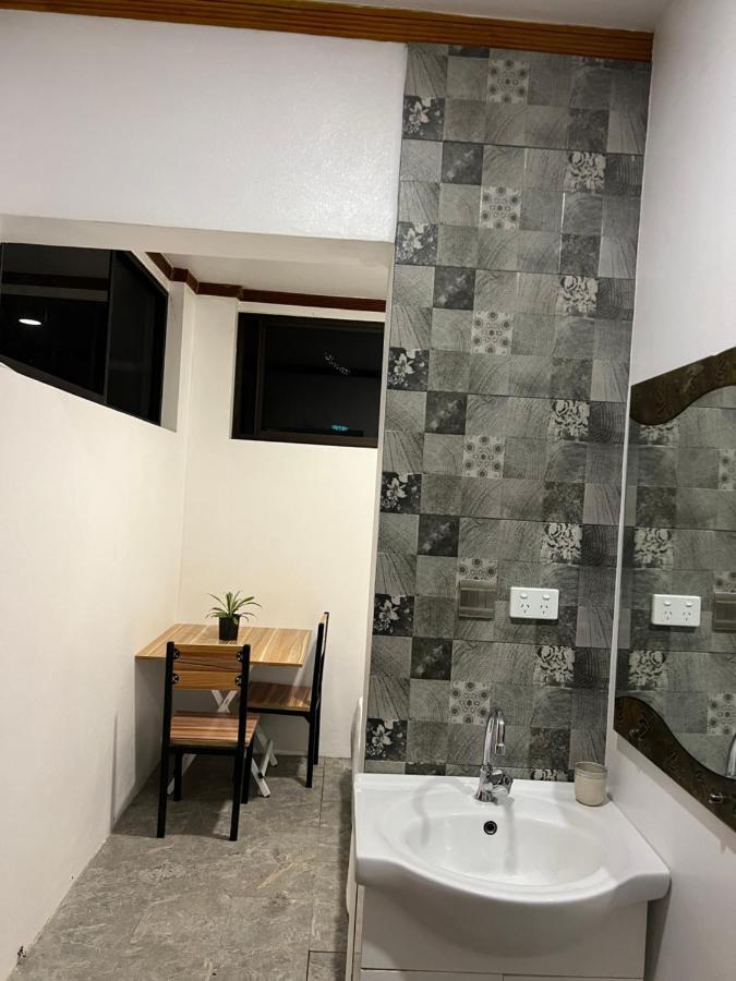 Pasifika Guesthouse ナンディ エクステリア 写真